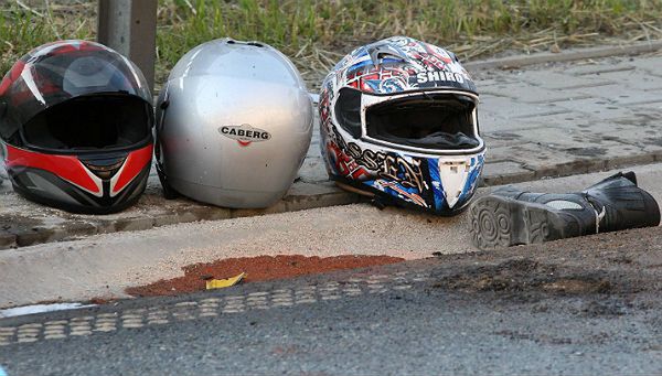 Rośnie tragiczny bilans zderzenia motocyklistów z autem