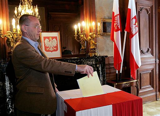 Polacy za granicą też wybierali prezydenta