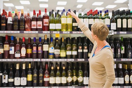 Litwini będą mogli dłużej kupować alkohol - do północy