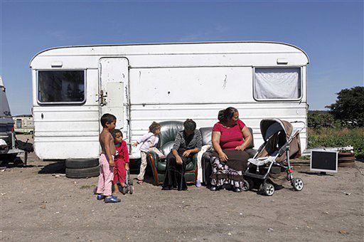 Polacy we Francji popierają deportacje Romów