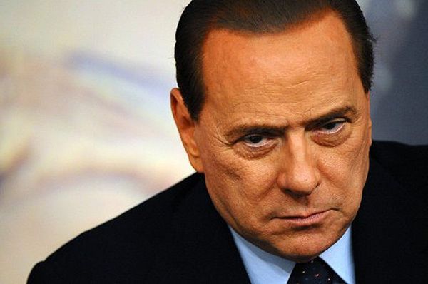 Berlusconi poda się do dymisji - jest oficjalny komunikat