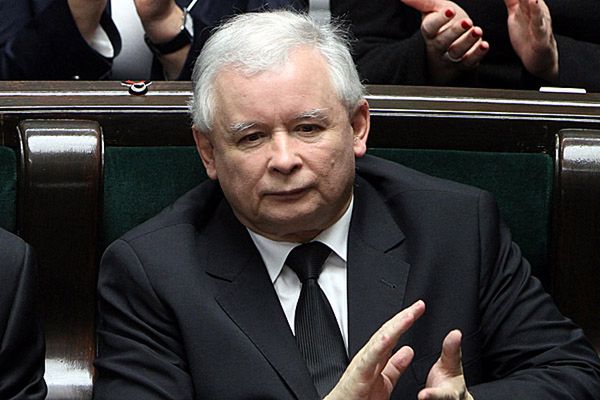 Kaczyński będzie osobiście badać katastrofę smoleńską