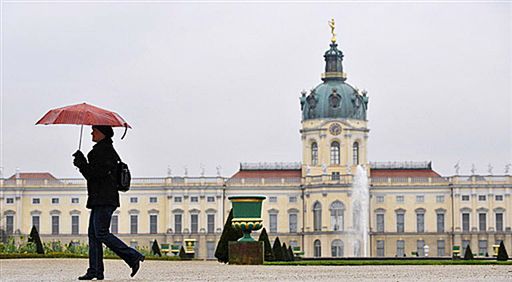 Władze postanowiły: Berlin ma być mniej "gburowaty"