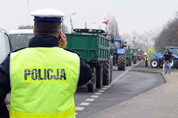 Traktory nie wjadą do Warszawy. Policja zapowiedziała kontrole