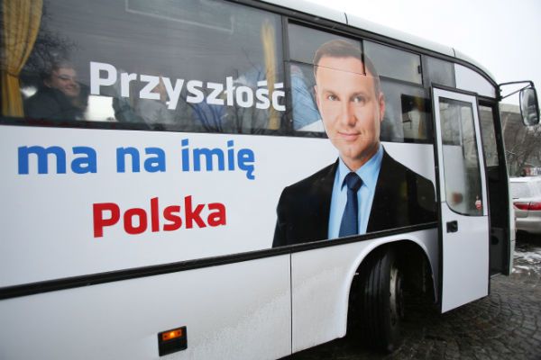 Dudabus rusza w trasę po Polsce