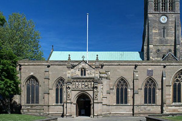 Szczątki Ryszarda III przewieziono do katedry w Leicester