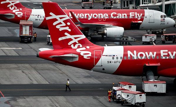 Wszystkie loty linii AirAsia będą kontrolowane. "Możliwe, że licencja zostanie cofnięta"