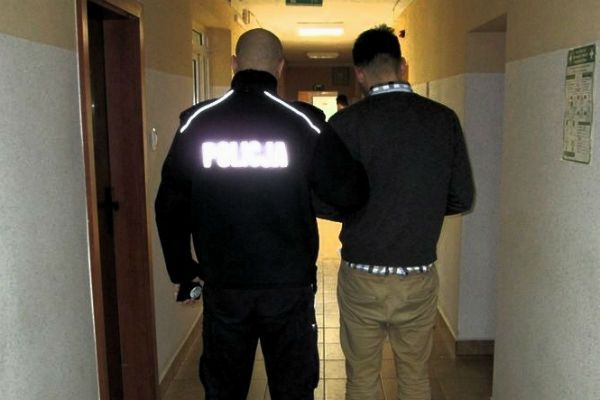 Małżeństwo policjantów podczas zakupów zatrzymało złodzieja w Pruszczu Gdańskim