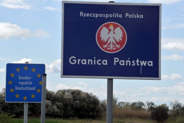 MSW: Polacy wyjeżdżający do Niemiec, powinni mieć przy sobie dowód lub paszport