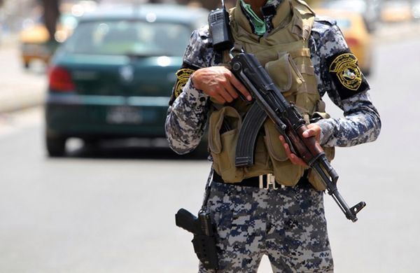 Kilkudziesięciu aresztantów zginęło podczas walk o komendę policji w Iraku