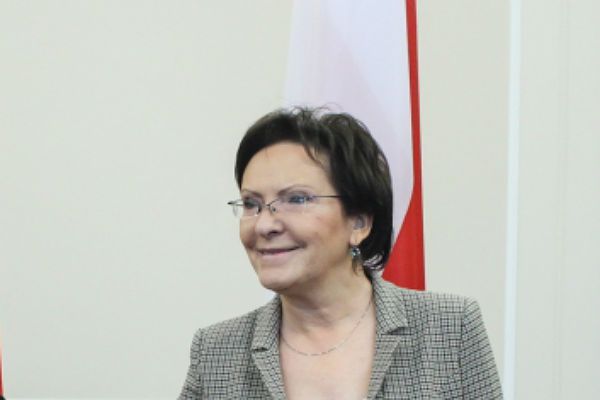 Ewa Kopacz: w kwietniu projektem ws. mandatów dla posłów zajmie się sejm