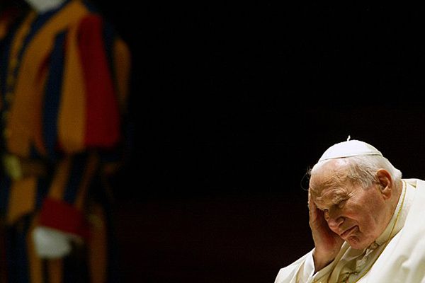 Kongregacja Spraw Kanonizacyjnych pracuje nad cudem Jana Pawła II
