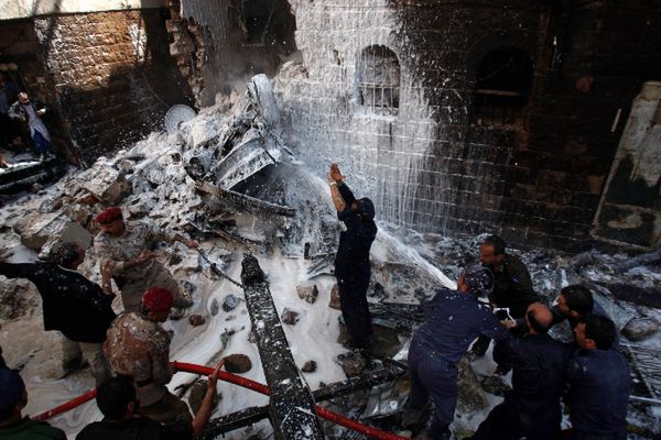 Jemen: katastrofa samolotu wojskowego - maszyna spadła na budynki mieszkalne