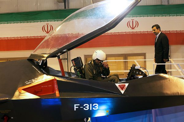 Iran zaprezentował swój najnowszy myśliwiec Qaher-313