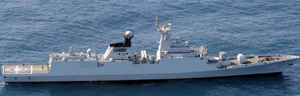 Chińskie okręty celowały w japońskie jednostki? Minister obrony oskarża