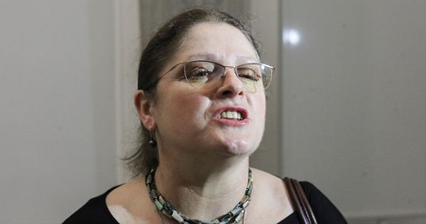 Agnieszka Kozłowska-Rajewicz chce ukarania Krystyny Pawłowicz przez komisję etyki