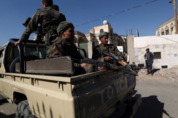 Jemen: dziewięciu zabitych w walkach wojska z Al-Kaidą