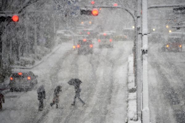 Obfite opady śniegu w Japonii - dwie ofiary śmiertelne, ok. 1600 rannych