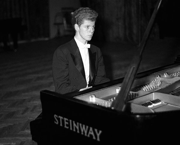 Zmarł wybitny amerykański pianista Harvey "Van" Cliburn