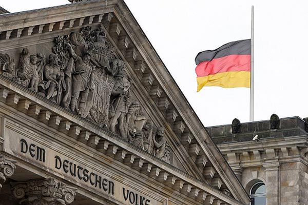 W Niemczech sąd ograniczył obowiązek udzielania informacji prasie