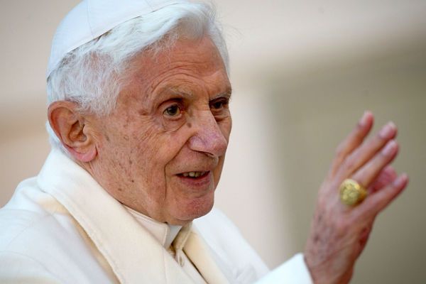 Czwartek - ostatni dzień pontyfikatu Benedykta XVI