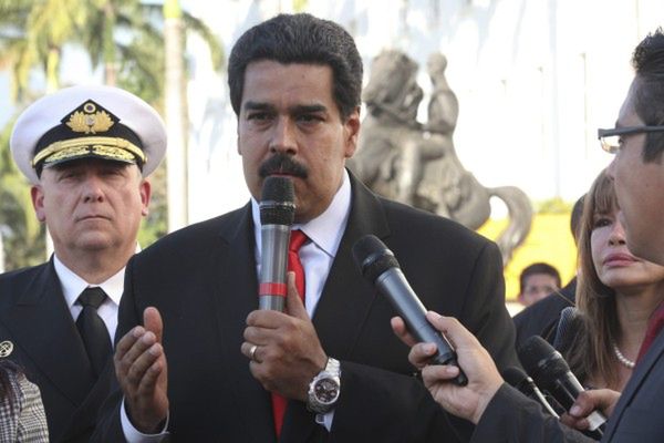 Nicolas Maduro tymczasowym prezydentem Wenezueli