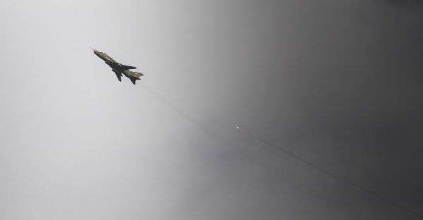 Syryjskie lotnictwo po raz pierwszy zbombardowało granicę z Libanem