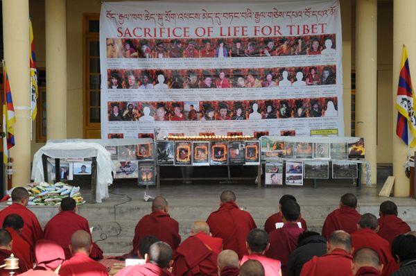 Chiny: 16-letnia Tybetanka dokonała samopodpalenia