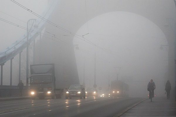 IMGW alarmuje: mgła pojawi się wieczorem