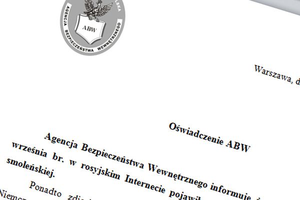 ABW: drastyczne zdjęcia z katastrofy smoleńskiej pojawiły się już 28 września