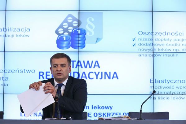 Posłowie Ruchu Palikota ostro o Bartoszu Arłukowiczu: hipokryta i menda