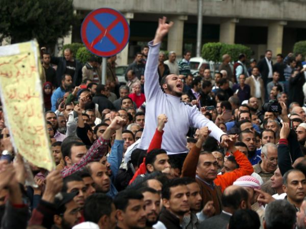 Podpalono siedzibę Bractwa Muzułmańskiego w Ismailii w Egipcie