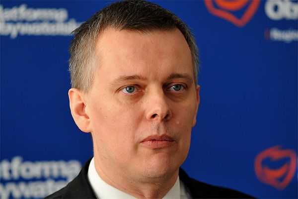 Tomasz Siemoniak: obecnie Polska nie planuje sprzedaży broni Ukrainie