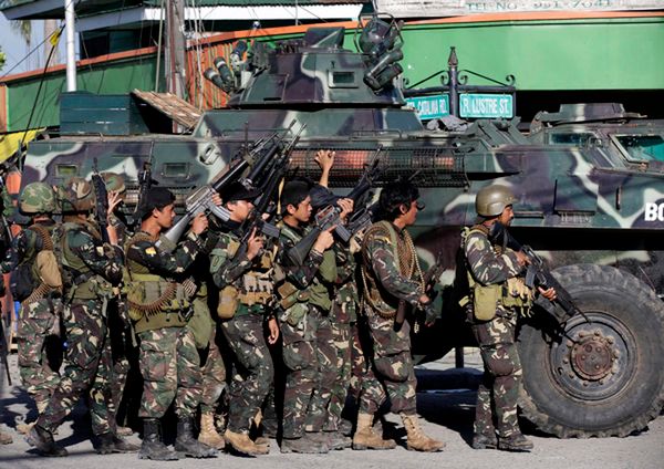 Islamska rebelia na południu Filipin wybuchła na nowo ze zdwojoną siłą