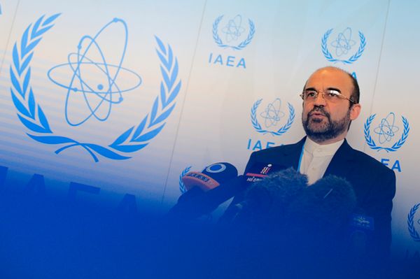 MAEA informuje o konstruktywnych rozmowach z Iranem