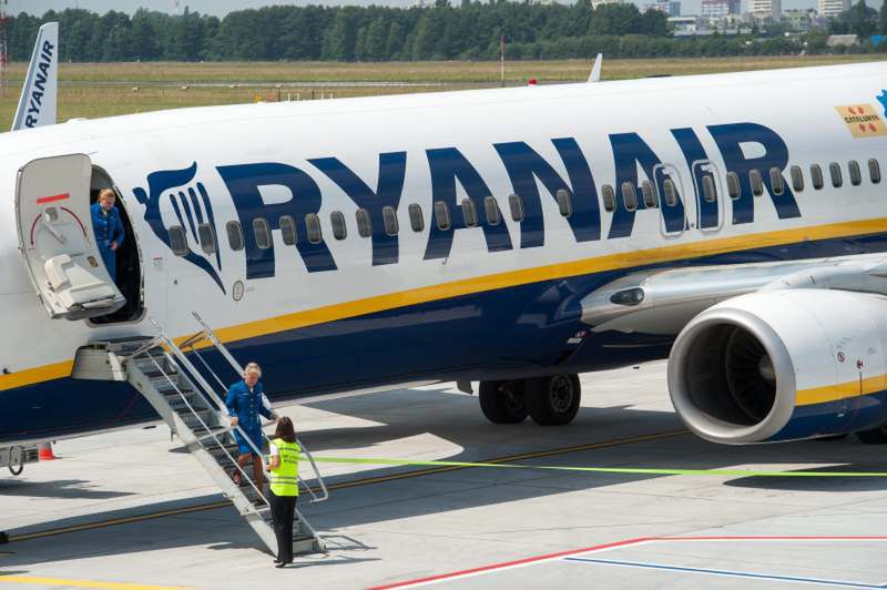 Ryanair - droższe bilety przez podwójne przewalutowanie