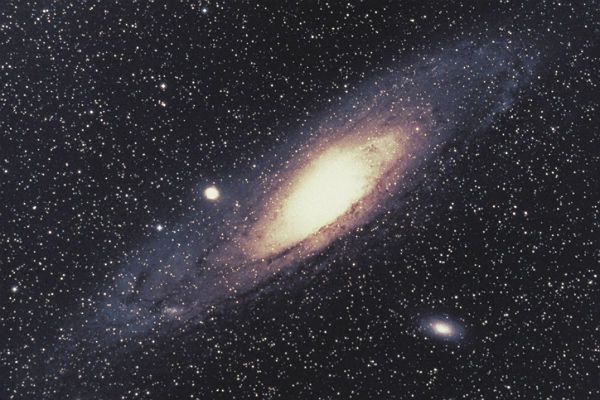 Polscy naukowcy wyjaśnią zagadki wszechświata? Rozpisali kosmos rozpisany na 20 tysięcy linii kodu