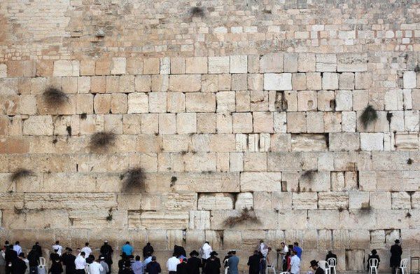 Izrael: modlitwa Kobiet Ściany Płaczu zagłuszona gwizdaniem ortodoksów