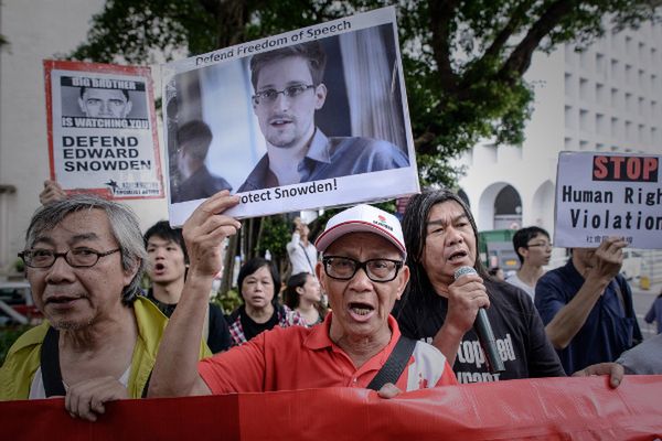 WikiLeaks: Edward Snowden wystąpił o azyl również w Islandii