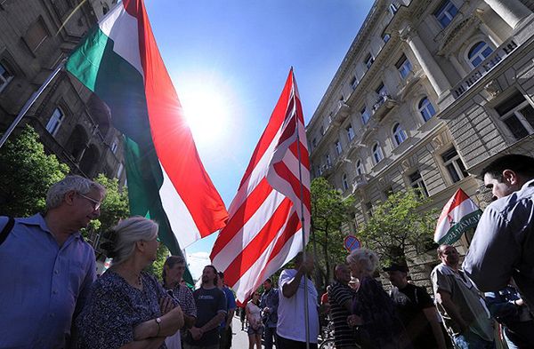 Antyżydowska demonstracja skrajnej prawicy w Budapeszcie