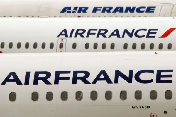Samolot Air France przekierowany z powodu rosyjskich manewrów