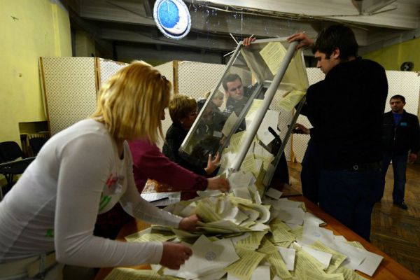 Liczba głosujących w Sewastopolu wyniosła 124 proc. obywateli