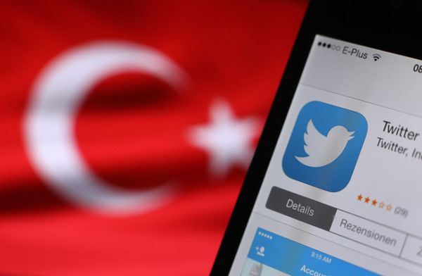 Turecka opera mydlana: premier Erdogan kontra Twitter