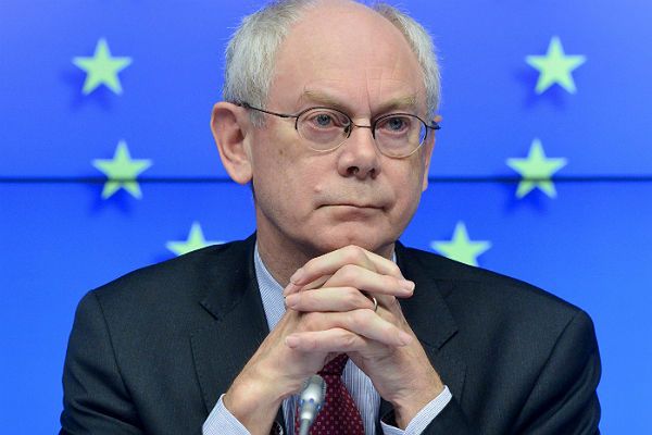 Szef Rady Europejskiej Herman Van Rompuy leci do Kijowa