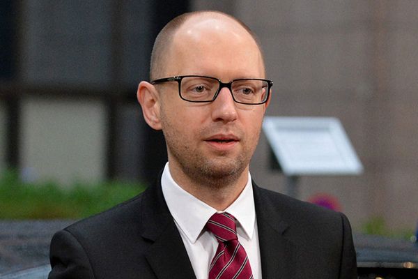 Premier Ukrainy Arsenij Jaceniuk zapowiada walkę w razie rosyjskiej interwencji