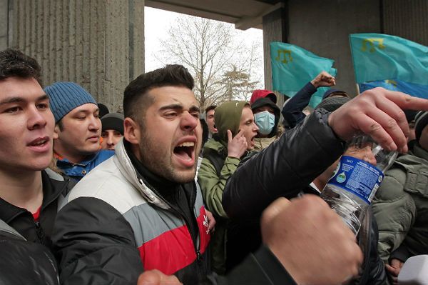 Polscy Tatarzy solidaryzują się z pobratymcami na Krymie