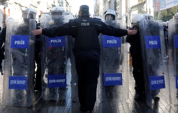 Turcja: kolejne dymisje i roszady w stołecznej policji