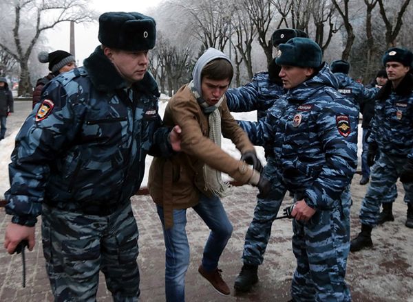 Rosja: policja rozpędziła w Wołgogradzie demonstrację przeciwko władzom