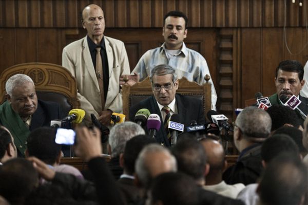 Egipt: sędziowie wycofali się z procesu liderów Bractwa Muzułmańskiego