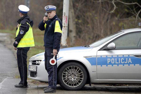 10 tysięcy policjantów na drogach. Akcja "Znicz" 2013